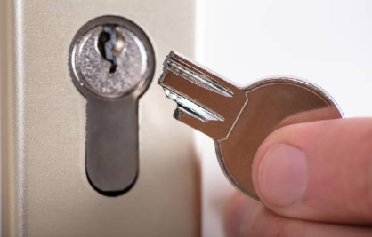 Emergency Manchester Locksmith Near Me Locked Out Snapped Key Lost Keys